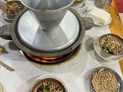 -谭记石锅鱼府(三道堰店)