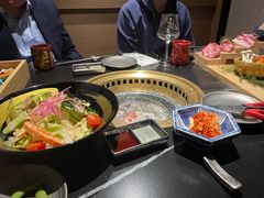 -山川小町·极番烧肉(新地假日广场店)