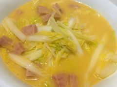 -渝是乎川渝小炒(新世界百货望京店)
