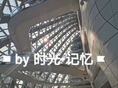 -凤凰中心