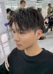 点击看大图 -COMO SALON 烫染可茉发型