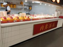 -四囍码头海鲜烧烤自助火锅(外滩南京东路悦荟广场店)
