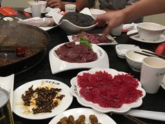 -仁虎老火锅(黄泥磅店)