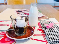 -ROAST coffee & eatery