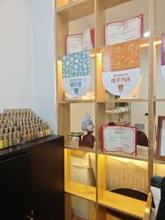 -鲸彩·美甲美睫科技护肤