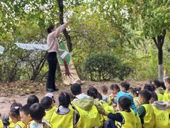 -宾果蒙特梭利托育儿童之家幼儿园(爱琴海店)