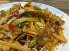 -牛八宝桂林米粉(八里庄店)