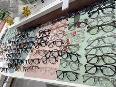 -GOOMI久米眼镜·蔡司·依视路·明月官方授权店(龙德紫金店)