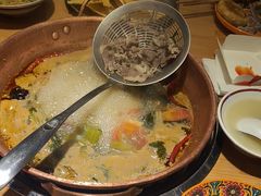 -洱火云南酸菜牛肉火锅(石景山当代商城店)