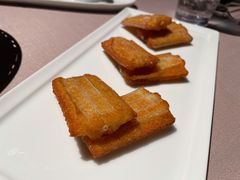 黄金脆带鱼-荣轩(新荣记环球金融中心店)