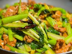-峨眉烧烤(宝龙广场店)
