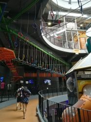 -嗨翻Hi-Fun竞技主题乐园·蹦床团建生日聚会(五棵松华熙店)