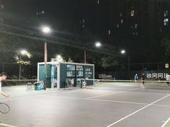 -快网网球俱乐部(徐汇爱建园店)