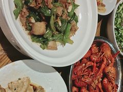 -琥珀老六龙虾(四里河店)