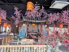 -荷塘秋月·本帮江浙菜(国权路店)