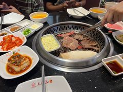 -木槿花韩式炭烤·熟成肉工坊(孙文东路店)