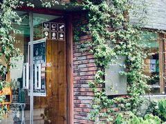 -边渡咖啡烘焙店(昙华林店)