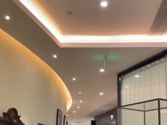 -醉辉皇上海之巅(上海中心大厦店)