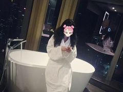-深圳皇庭V酒店