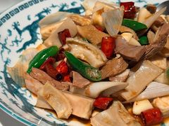 -新荣记(BFC外滩金融中心店)