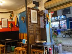 大堂-老姐石板烧烤+铜炭火锅(总店)