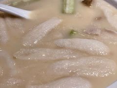 松茸炖竹荪-渝信川菜(工体店)