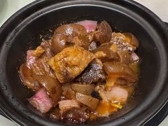 香烧小黄牛-龙泉人椰子鸡.糟粕醋.海南菜(三亚旗舰店)