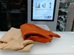 -福奈特洗衣洗鞋(博山路旭辉店)