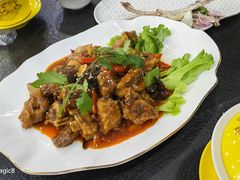 -伊源鼎盛餐饮服务有限公司
