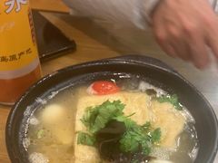 -三鞭一花·独一处·元英砂锅(海光寺店)