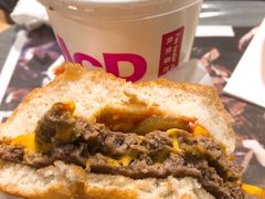 -麦当劳(政通路店)