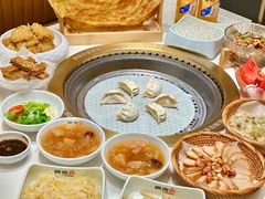 -锅当当铁锅炖烀饼王(长泰广场店)