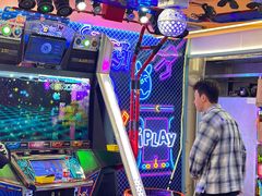-爱玩嘉年华(江北一店)