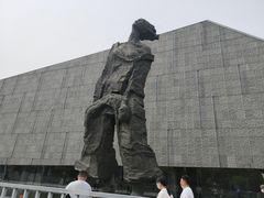 -侵华日军南京大屠杀遇难同胞纪念馆-停车场