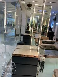 -罗亚帝造型·烫发染发