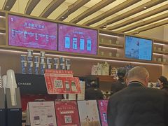 -霸王茶姬(渝北金港国际重百店)