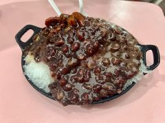 红豆巧克力酸磨糕-王中王刨冰