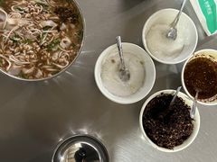 -正宗杨记普洱酸醋米线(总店)