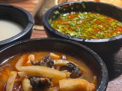 -九鼎轩脆毛肚火锅(三钢里店)