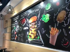 -牛纽塔·牛人堡(群众路店)