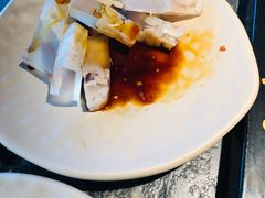-老牌坊云南鱼豆花火锅(哈西万达店)