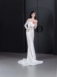 -衣贝姿婚纱礼服馆