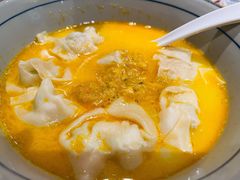 金汤黄鱼馄饨-蟹黄鱼·深夜面馆(巨鹿路店)