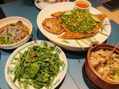 -一坐一忘云南菜(嘉里中心店)