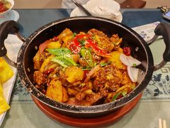 土豆炕羊排-清真·伊然轩青海特色美食