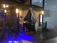 -佬麻雀·新湘菜(珠海金发购物中心店)