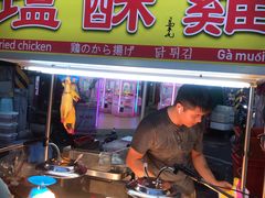 -六合夜市