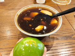 蛋黄肉松青团-许阿姨糕团店(南京总店)