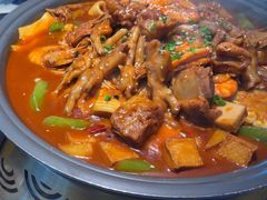 -徐记小怪兽肉蟹煲(中央大街店)