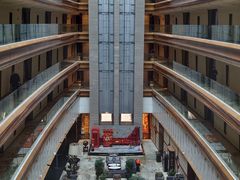 -苏州金鸡湖中茵皇冠假日酒店